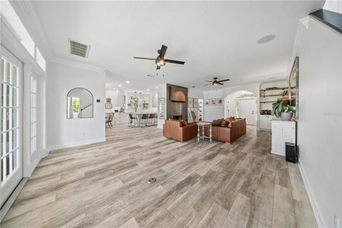 Casa en venta en Tarpon Springs, Florida, 4 dormitorios, 285.12 m2 № 2384404 - foto 19