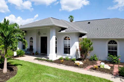 House in Bradenton, Florida 3 bedrooms, 201.41 sq.m. № 1910087 - photo 4