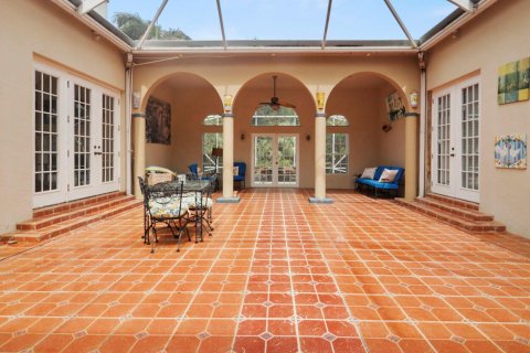 House in Jupiter, Florida 3 bedrooms, 246.19 sq.m. № 2409111 - photo 27