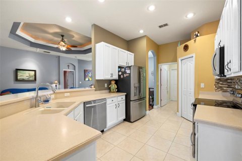 House in Dade City, Florida 4 bedrooms, 180.69 sq.m. № 1535367 - photo 20