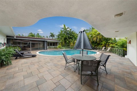 Villa ou maison à vendre à Bal Harbour, Floride: 5 chambres, 291.9 m2 № 1968647 - photo 12