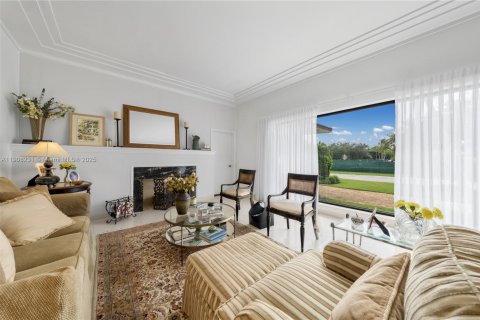 Villa ou maison à vendre à Bal Harbour, Floride: 5 chambres, 291.9 m2 № 1968647 - photo 25