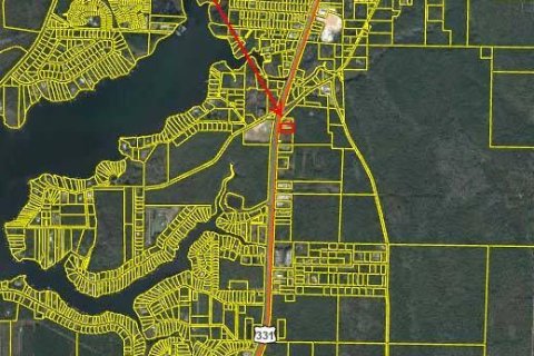 Commercial property in Freeport, Florida № 558188 - photo 1