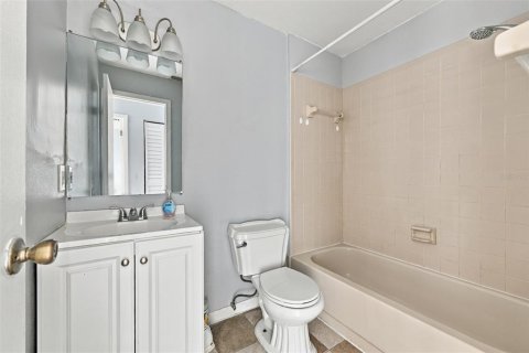 Copropriété à louer à Tampa, Floride: 2 chambres, 78.41 m2 № 2411577 - photo 21