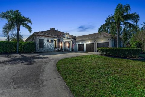 House in Bradenton, Florida 5 bedrooms, 308.34 sq.m. № 1585586 - photo 2