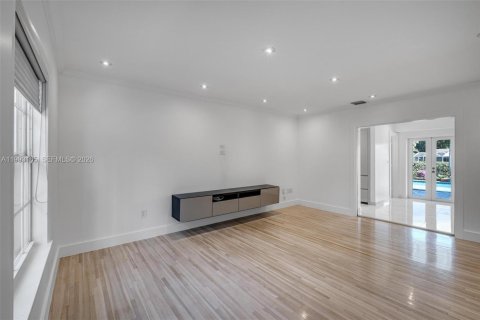 Villa ou maison à vendre à Pinecrest, Floride: 4 chambres, 215.53 m2 № 2056864 - photo 26