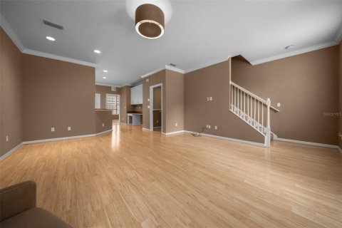 Townhouse in Gainesville, Florida 3 bedrooms, 136.1 sq.m. № 1673858 - photo 3