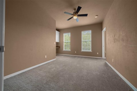 Townhouse in Gainesville, Florida 3 bedrooms, 136.1 sq.m. № 1673858 - photo 14