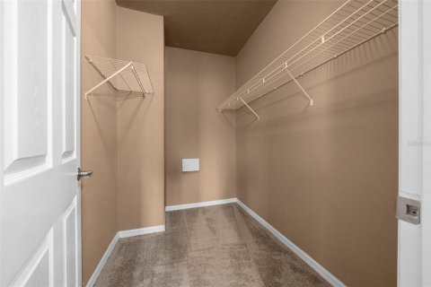 Townhouse in Gainesville, Florida 3 bedrooms, 136.1 sq.m. № 1673858 - photo 16