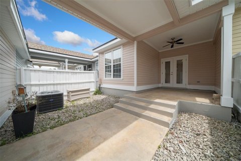 Townhouse in Gainesville, Florida 3 bedrooms, 136.1 sq.m. № 1673858 - photo 22