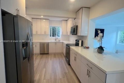 House in Coral Gables, Florida 4 bedrooms, 103.68 sq.m. № 1872187 - photo 8