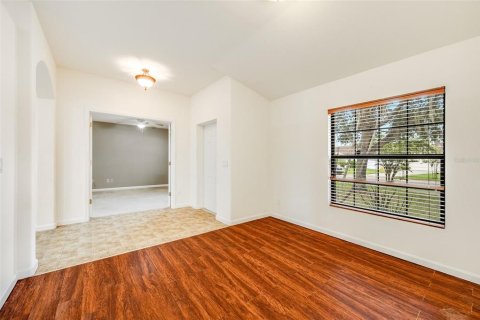 Villa ou maison à vendre à Titusville, Floride: 3 chambres, 174.75 m2 № 1907007 - photo 5