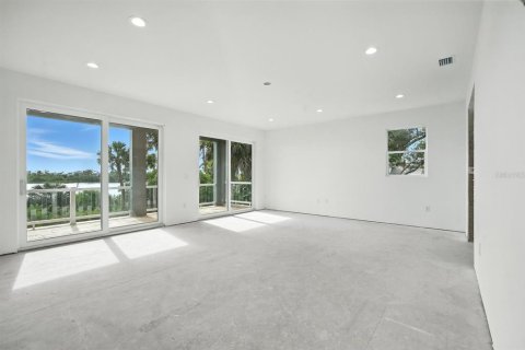House in Palm Coast, Florida 5 bedrooms, 367.89 sq.m. № 1822373 - photo 29
