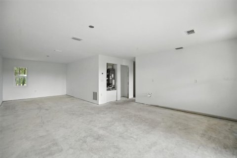 House in Palm Coast, Florida 5 bedrooms, 367.89 sq.m. № 1822373 - photo 17