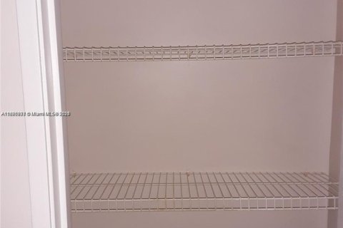 Copropriété à louer à Coral Springs, Floride: 2 chambres, 84.54 m2 № 1941655 - photo 5