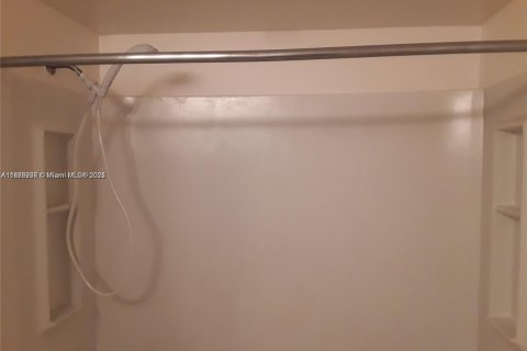 Copropriété à louer à Coral Springs, Floride: 2 chambres, 84.54 m2 № 1941655 - photo 7