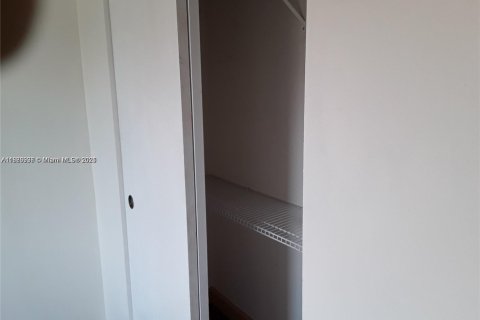 Copropriété à louer à Coral Springs, Floride: 2 chambres, 84.54 m2 № 1941655 - photo 12