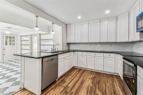 Купить виллу или дом в Бартоу, Флорида 3 комнаты, 163.88м2, № 1876340 - фото 22