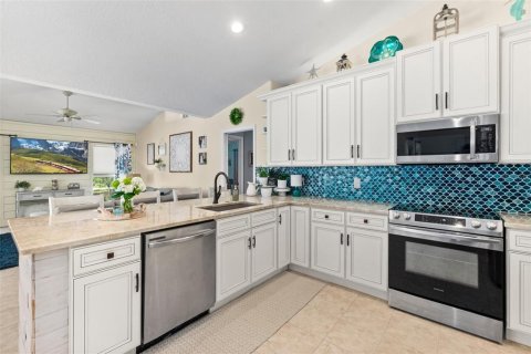 Casa en venta en Palm Coast, Florida, 3 dormitorios, 203.46 m2 № 1632263 - foto 24