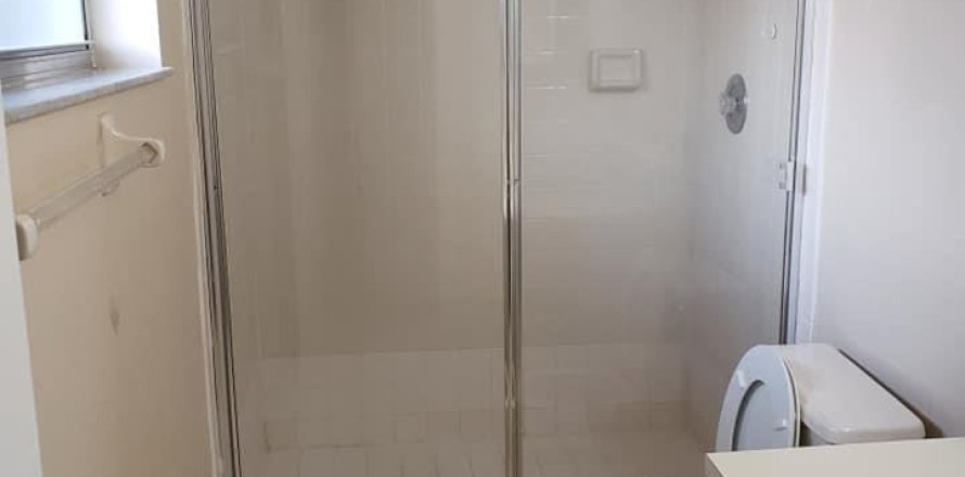 Condominio en Coral Springs, Florida, 2 dormitorios № 1155955