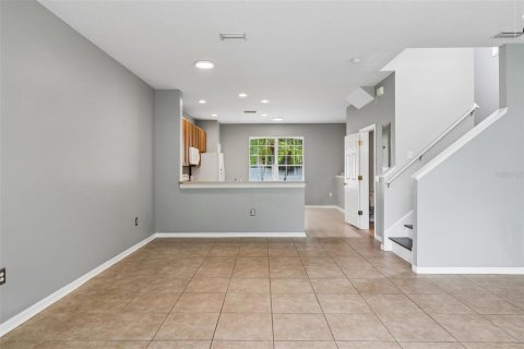 Touwnhouse à vendre à Largo, Floride: 3 chambres, 149.29 m2 № 2413498 - photo 8