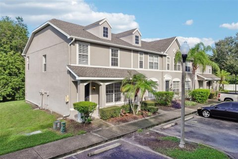 Touwnhouse à vendre à Largo, Floride: 3 chambres, 149.29 m2 № 2413498 - photo 3