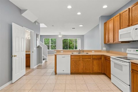Touwnhouse à vendre à Largo, Floride: 3 chambres, 149.29 m2 № 2413498 - photo 18