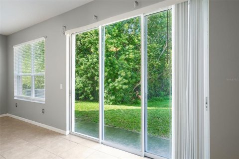 Touwnhouse à vendre à Largo, Floride: 3 chambres, 149.29 m2 № 2413498 - photo 11