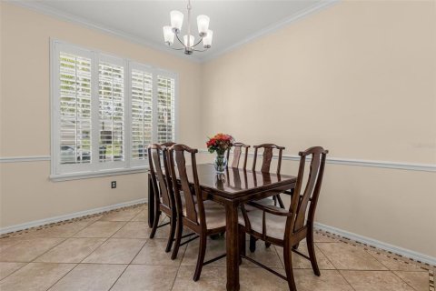 House in Orlando, Florida 6 bedrooms, 301.1 sq.m. № 2151823 - photo 7