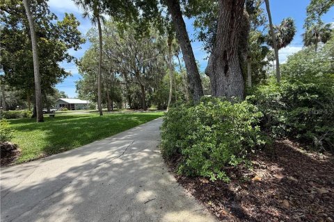 House in Yankeetown, Florida 2 bedrooms, 134.43 sq.m. № 1847993 - photo 16