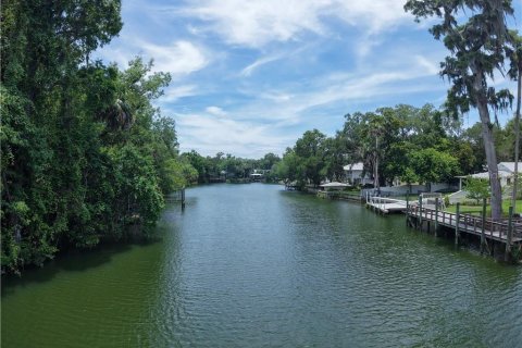 House in Yankeetown, Florida 2 bedrooms, 134.43 sq.m. № 1847993 - photo 3