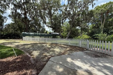 House in Yankeetown, Florida 2 bedrooms, 134.43 sq.m. № 1847993 - photo 15