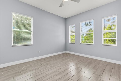 House in Kissimmee, Florida 3 bedrooms, 108.05 sq.m. № 2222064 - photo 22