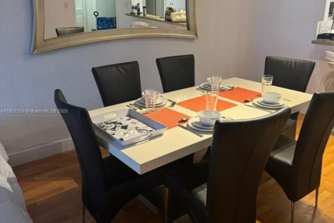 Condo in Sunny Isles Beach, Florida, 1 bedroom  № 1956766 - photo 7