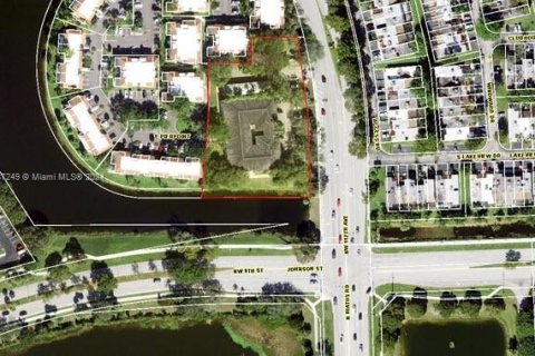 Oficina en alquiler en Pembroke Pines, Florida № 1098695 - foto 1