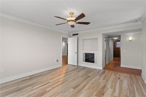 Condominio en venta en Saint Petersburg, Florida, 5 dormitorios, 336.31 m2 № 984559 - foto 12