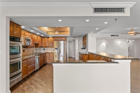 Condominio en venta en Saint Petersburg, Florida, 5 dormitorios, 336.31 m2 № 984559 - foto 8