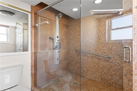 Condominio en venta en Saint Petersburg, Florida, 5 dormitorios, 336.31 m2 № 984559 - foto 15