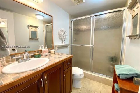Copropriété à louer à Dania Beach, Floride: 2 chambres, 94.76 m2 № 2070664 - photo 12