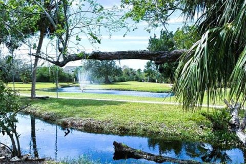 Condominio en venta en Bradenton, Florida, 2 habitaciones, 45.52 m2 № 1723009 - foto 7