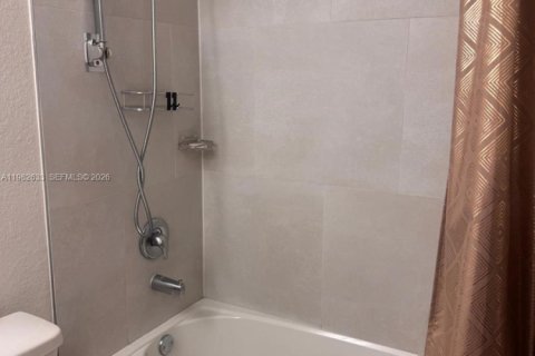 Casa en venta en Cape Coral, Florida, 4 dormitorios, 156.35 m2 № 2049146 - foto 13