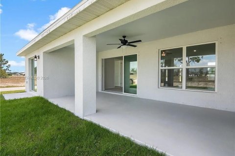 Casa en venta en Cape Coral, Florida, 4 dormitorios, 156.35 m2 № 2049146 - foto 3
