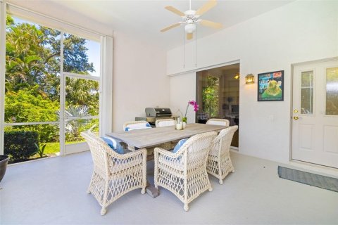 Villa ou maison à vendre à Sarasota, Floride: 3 chambres, 294.87 m2 № 1832596 - photo 21