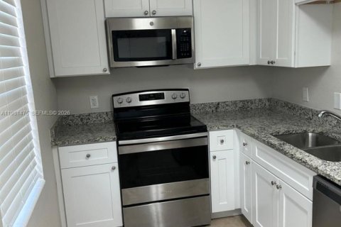 Купить виллу или дом в Порт-Шарлотт, Флорида 3 спальни, 134.62м2, № 2043659 - фото 6