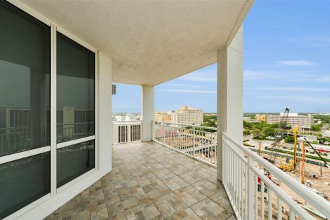 Condominio en venta en Clearwater, Florida, 2 dormitorios, 155.7 m2 № 2305213 - foto 15