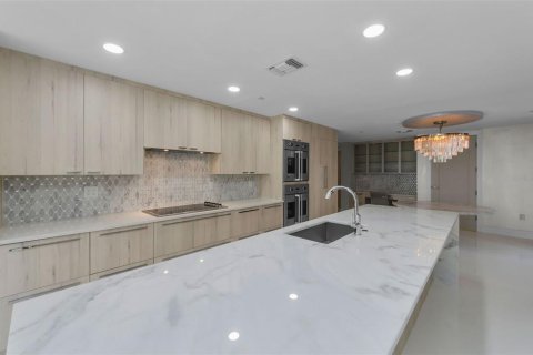 Condominio en venta en Clearwater, Florida, 2 dormitorios, 155.7 m2 № 2305213 - foto 30