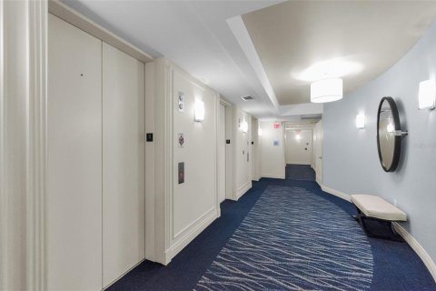 Condominio en venta en Clearwater, Florida, 2 dormitorios, 155.7 m2 № 2305213 - foto 7