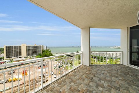 Condominio en venta en Clearwater, Florida, 2 dormitorios, 155.7 m2 № 2305213 - foto 19