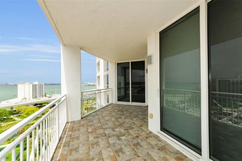 Condominio en venta en Clearwater, Florida, 2 dormitorios, 155.7 m2 № 2305213 - foto 21