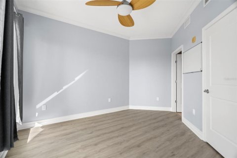 Condo in Tampa, Florida, 2 bedrooms  № 1780848 - photo 20
